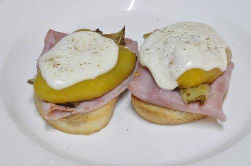 Zapečené paprikové chlebíčky  – Snadné Miš - Maš recept, zvládnete za 30 - 45 minut